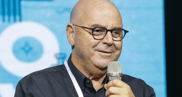 איתן עמוד מייסד