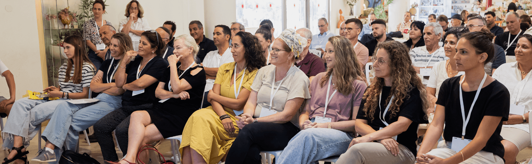 ללא שם (438 X 264 פיקסל) (1850 X 572 פיקסל)